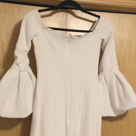 Alexis Nirvana Off-the-Shoulder Sheath Dress - Picture 7 of 10